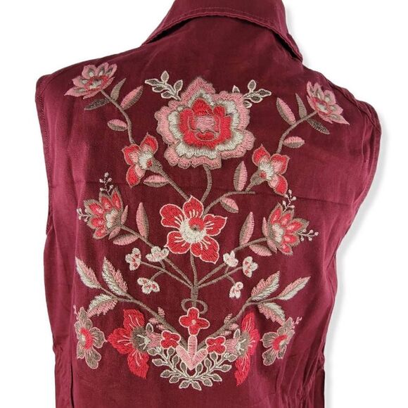 Sweet Wanderer Maroon Utility Vest Medium - Picture 4 of 5